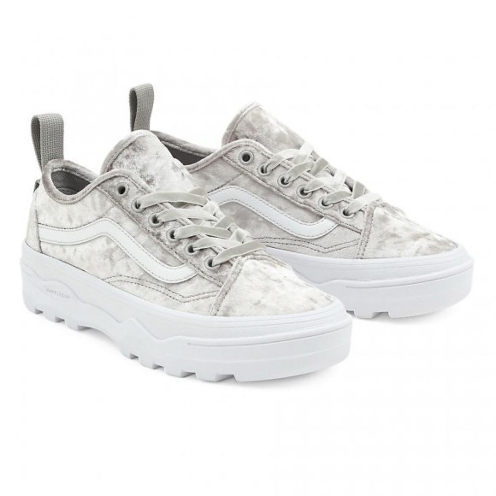Vans Crushed Velvet Sentry Old Skool Sneaker